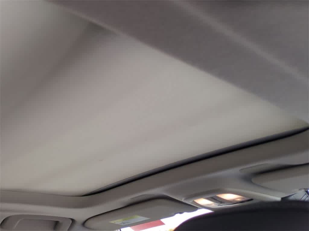 Thumbnail: 2026 Volvo XC40 - 21