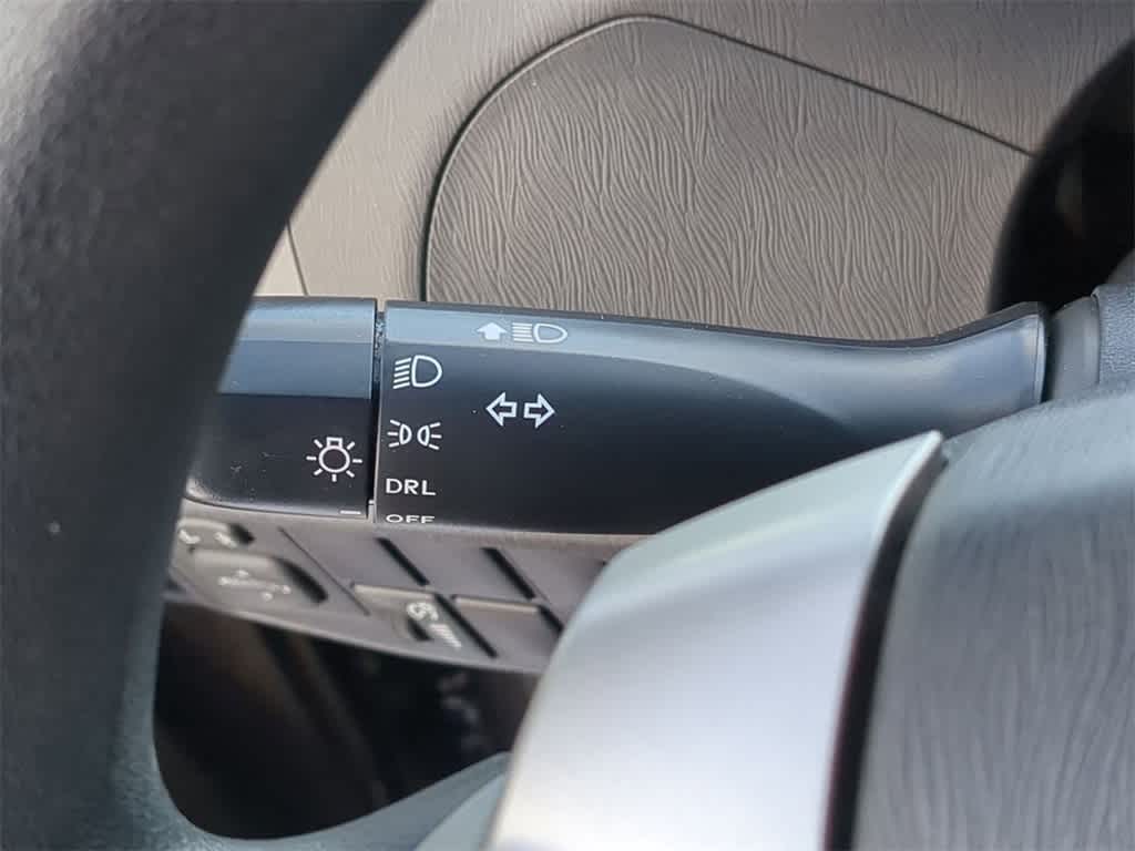 Thumbnail: 2014 Toyota Prius - 25