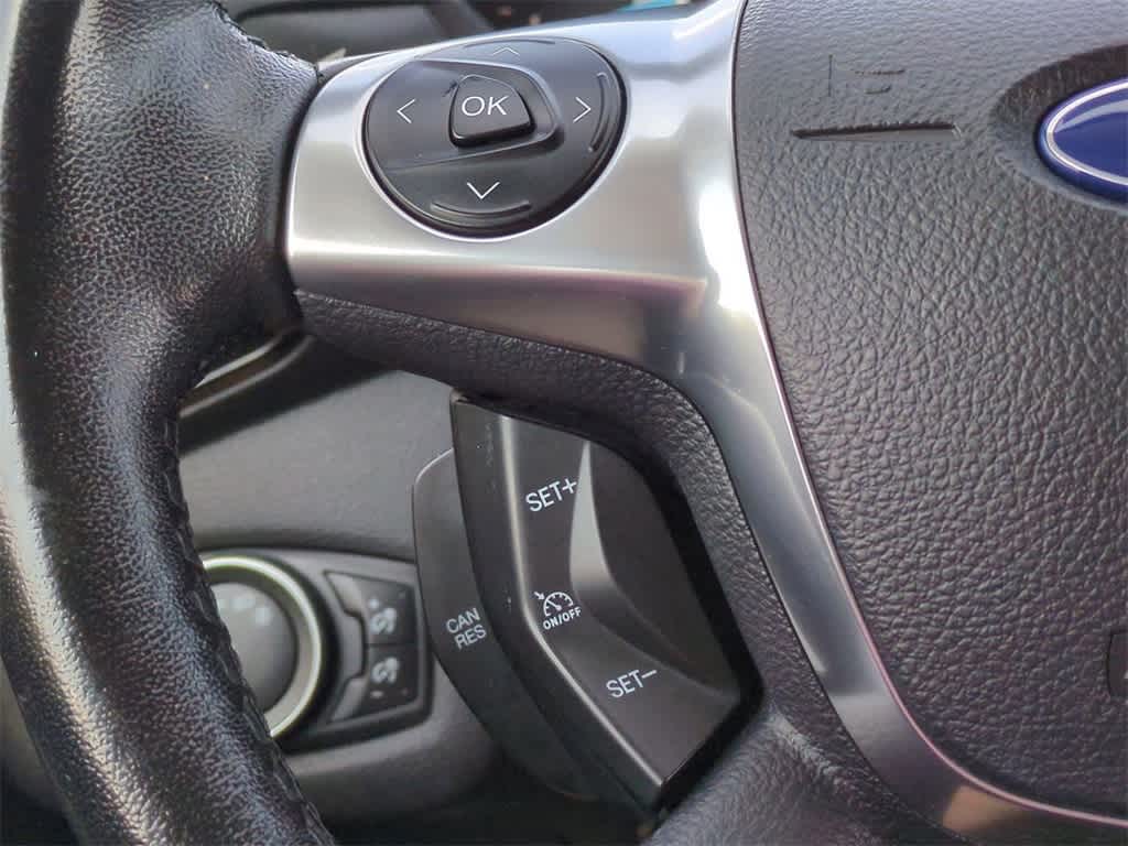 Thumbnail: 2016 Ford Escape - 24
