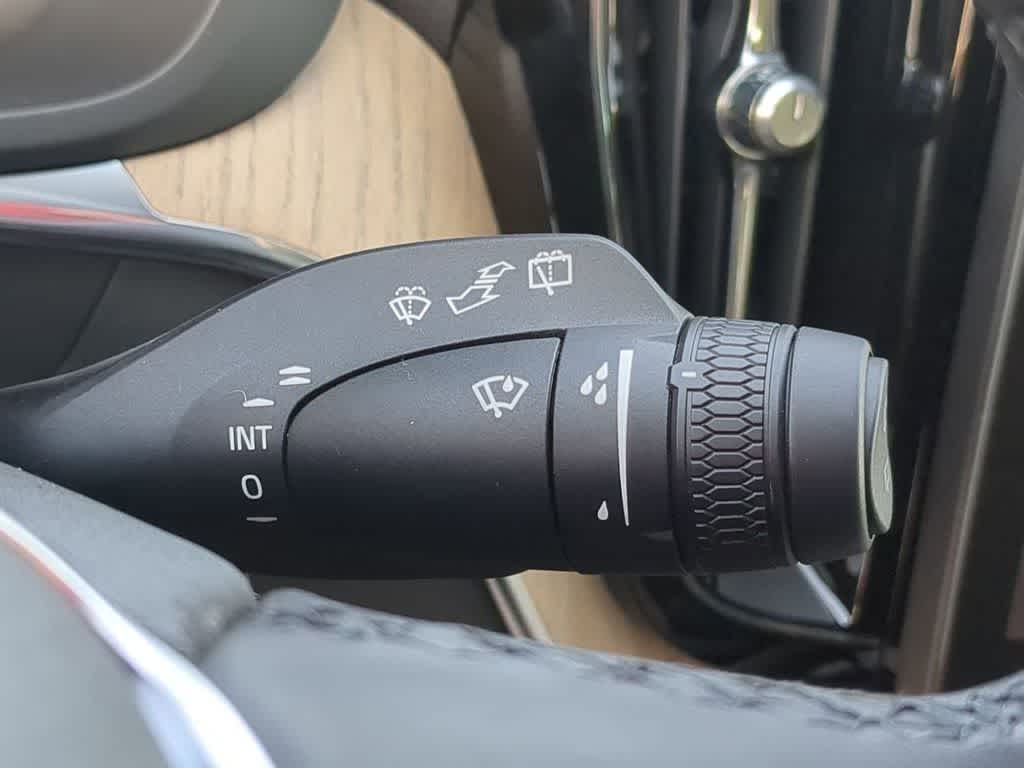 Thumbnail: 2026 Volvo XC60 - 24