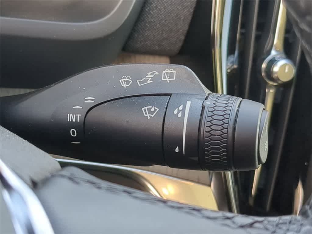 Thumbnail: 2025 Volvo XC90 - 26