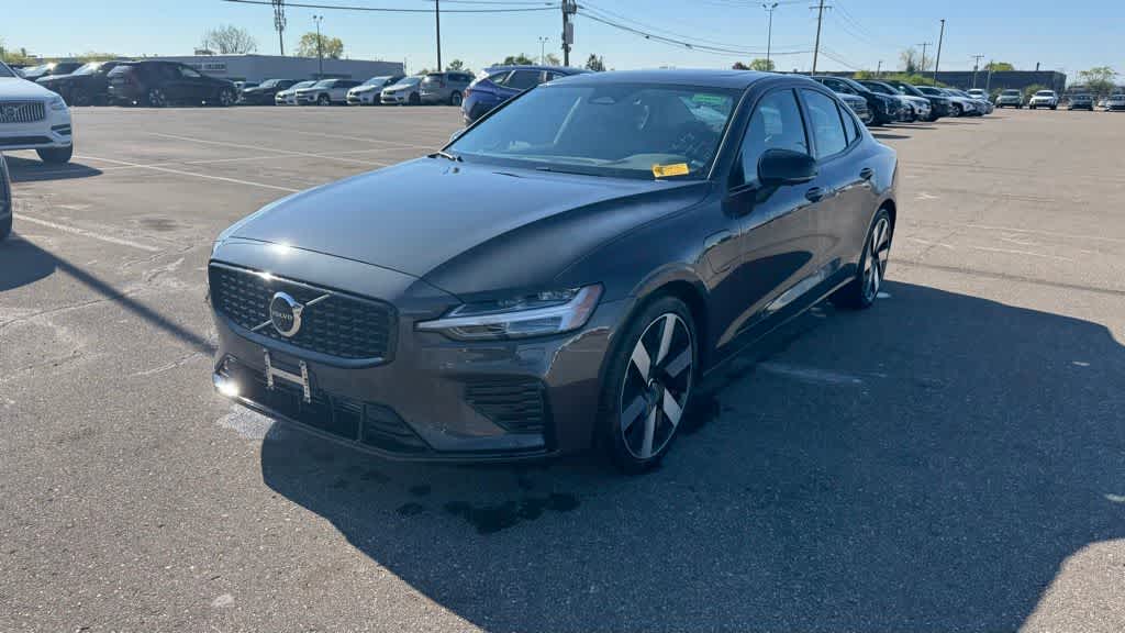2025 Volvo S60