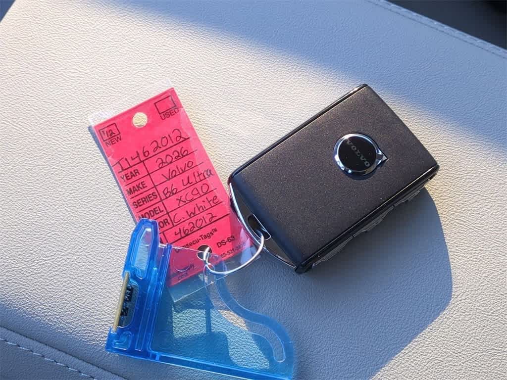 Thumbnail: 2026 Volvo XC90 - 33