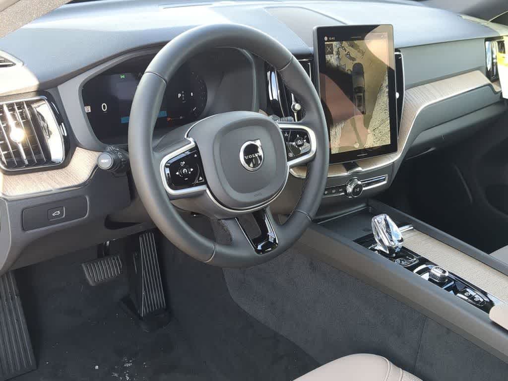 Thumbnail: 2026 Volvo XC60 - 2