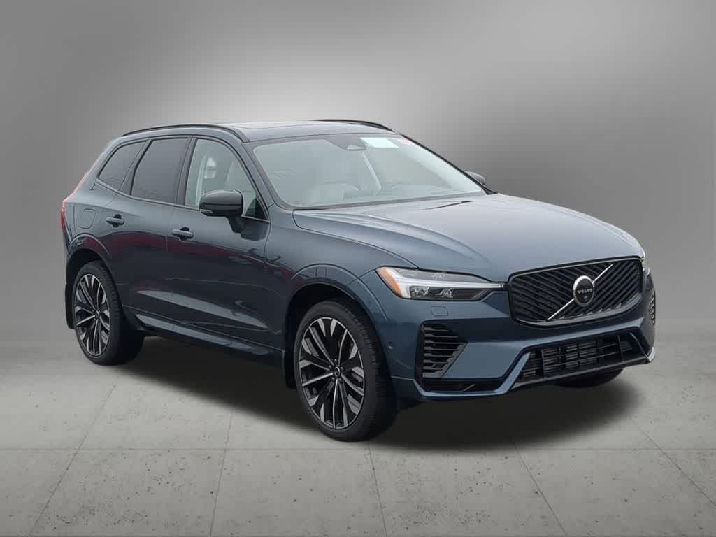 Thumbnail: 2026 Volvo XC60 - 8