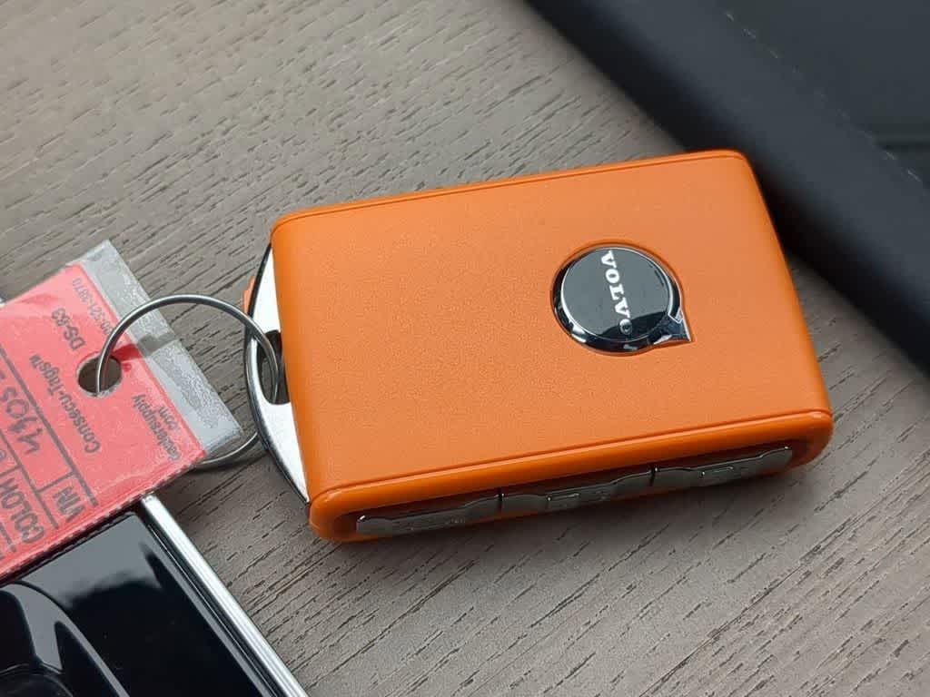 Thumbnail: 2026 Volvo XC90 - 30