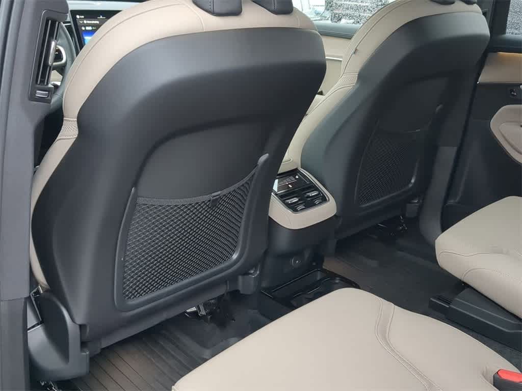 Thumbnail: 2026 Volvo XC90 - 17