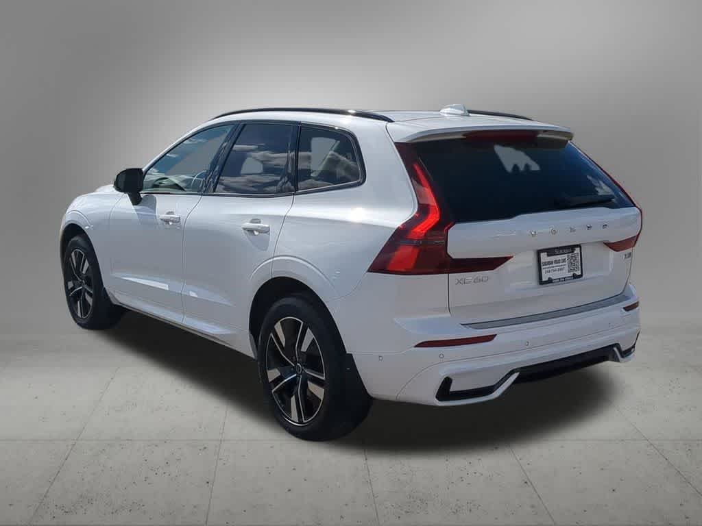 Thumbnail: 2026 Volvo XC60 - 4