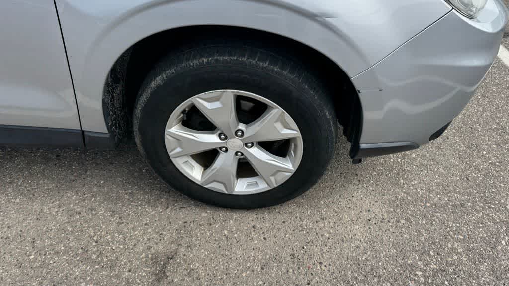 Thumbnail: 2015 Subaru Forester - 11