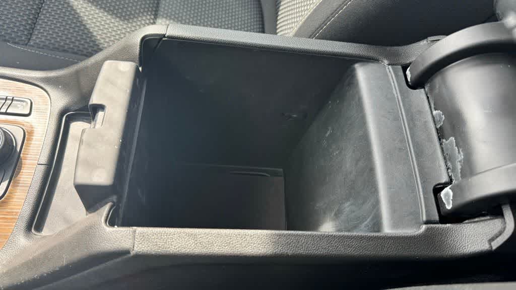 Thumbnail: 2021 GMC Acadia - 21