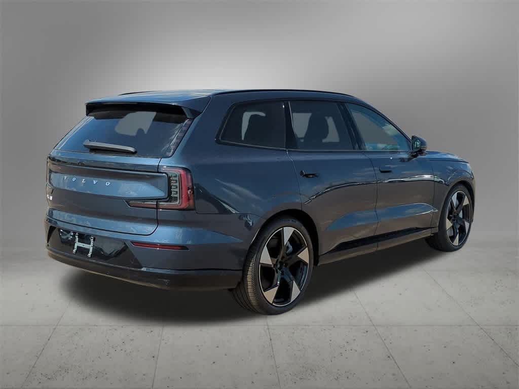 Thumbnail: 2025 Volvo EX90 - 6