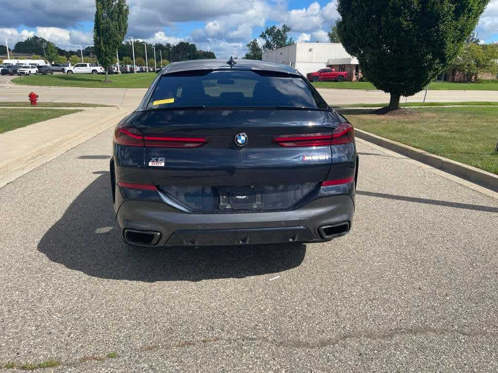 Thumbnail: 2021 BMW X6 - 3