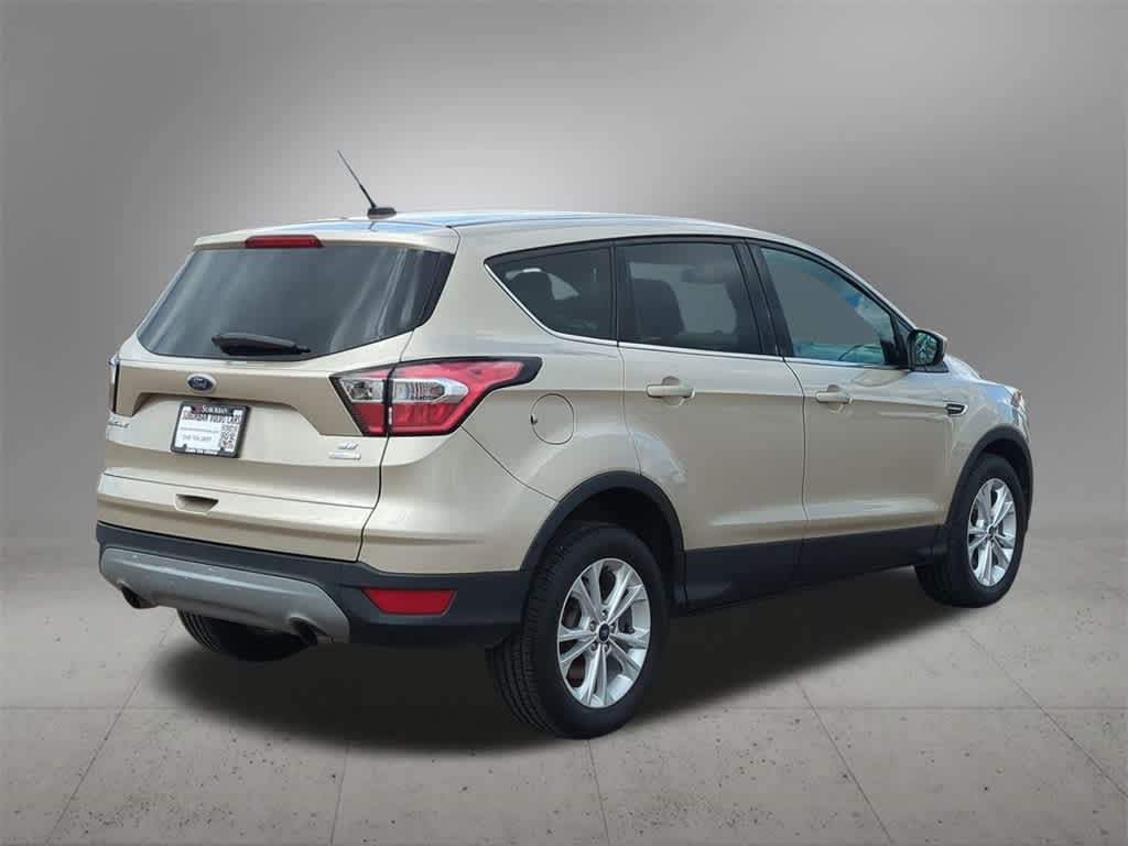 Thumbnail: 2017 Ford Escape - 6