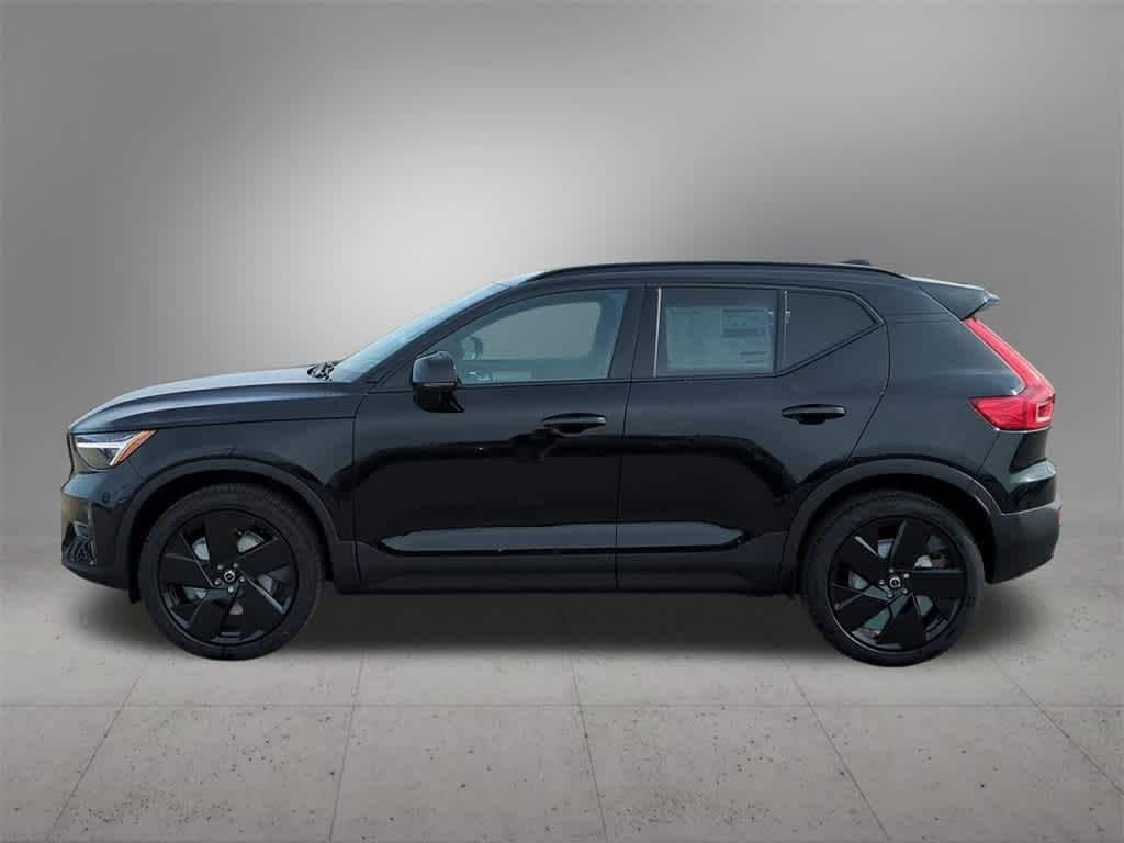 New 2026 Volvo XC40 B5 Ultra Black Edition SUV