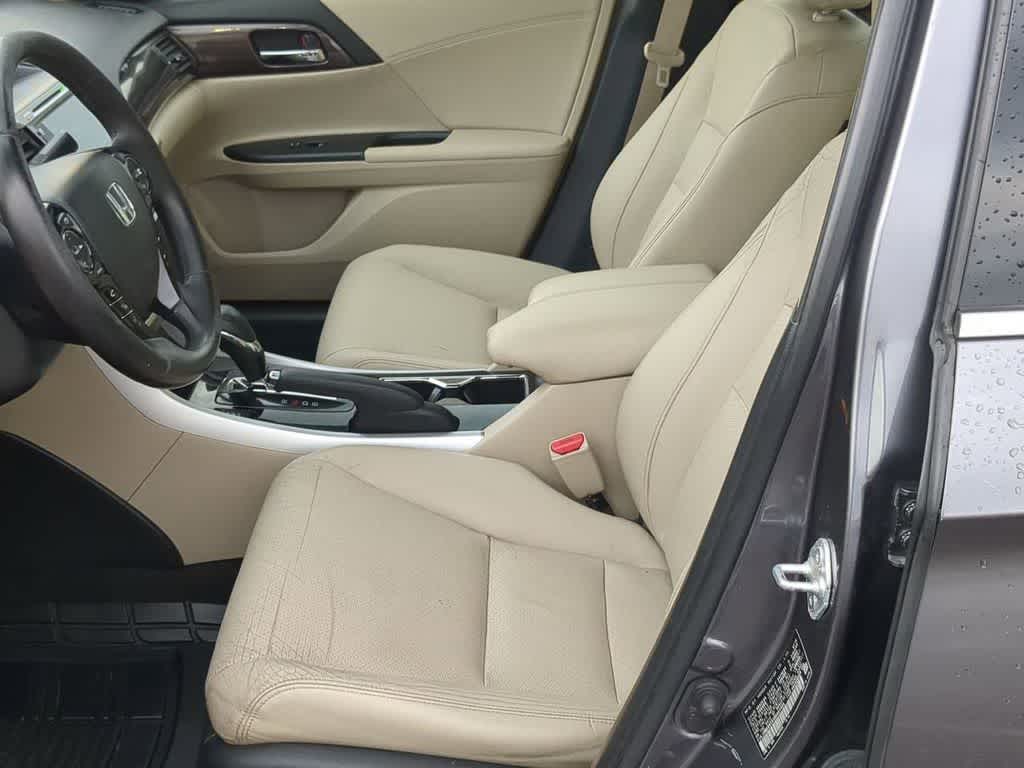 Thumbnail: 2017 Honda Accord - 15