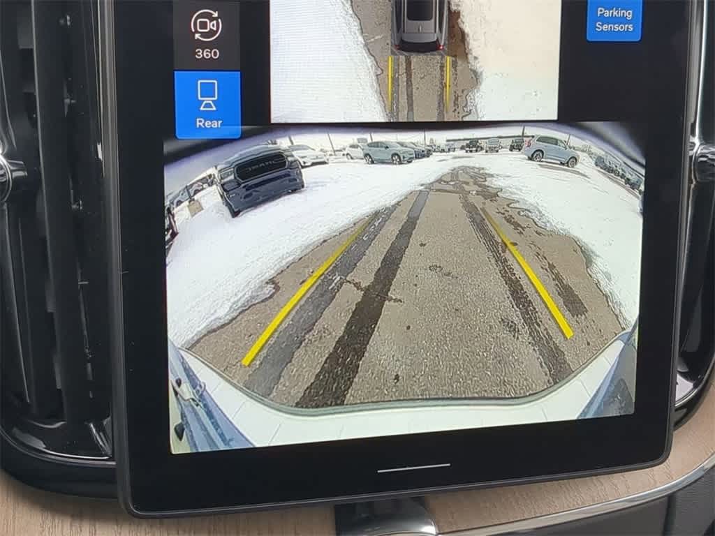 Thumbnail: 2026 Volvo XC60 - 28