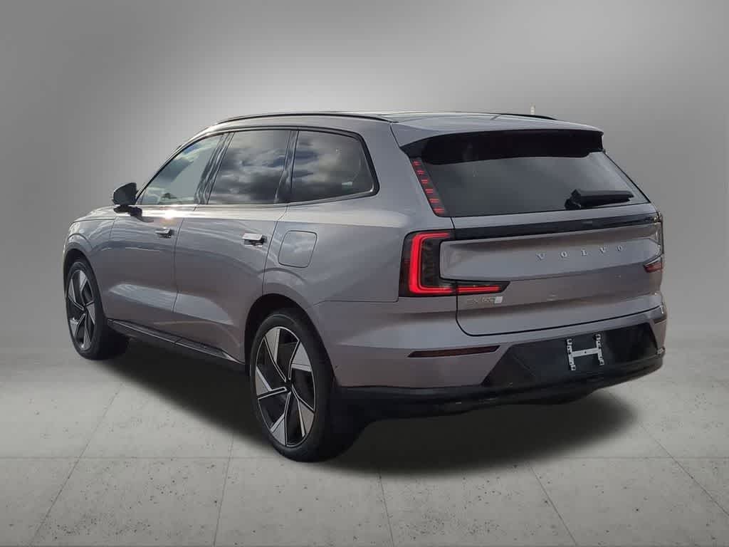 Thumbnail: 2026 Volvo EX90 - 4