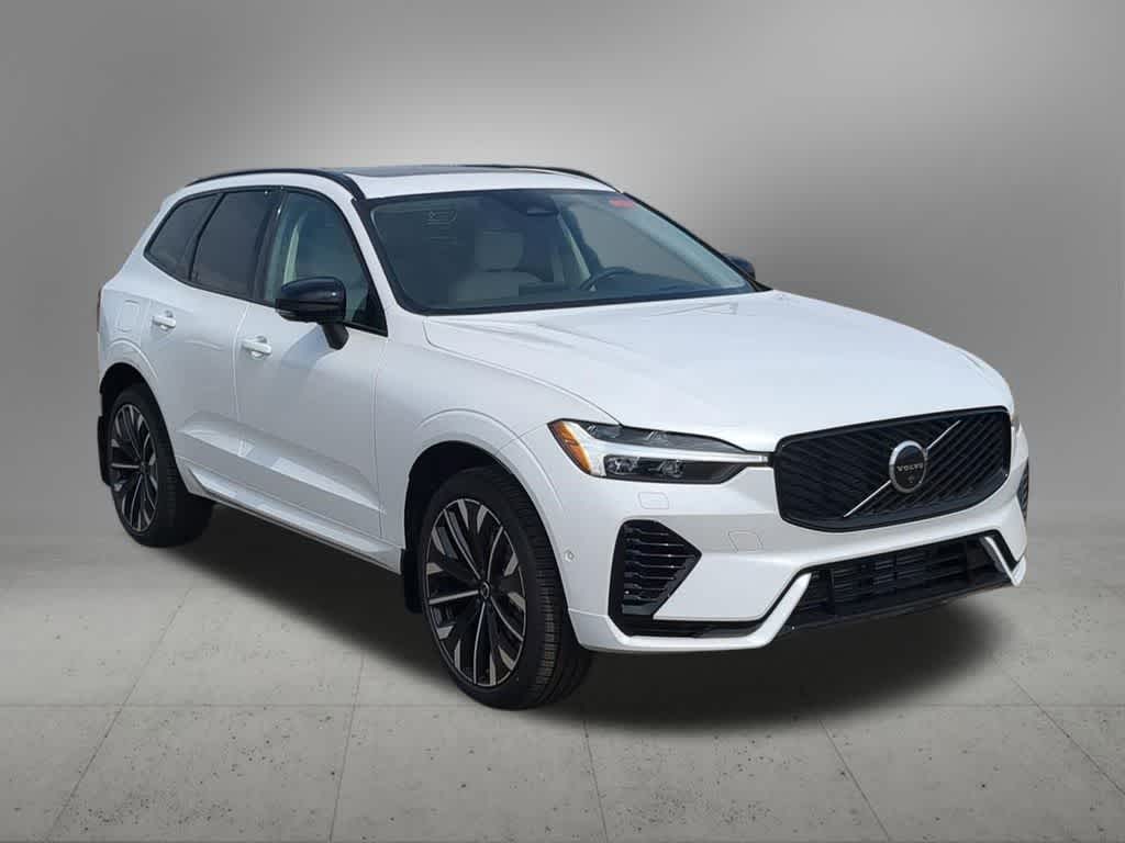 Thumbnail: 2026 Volvo XC60 - 8
