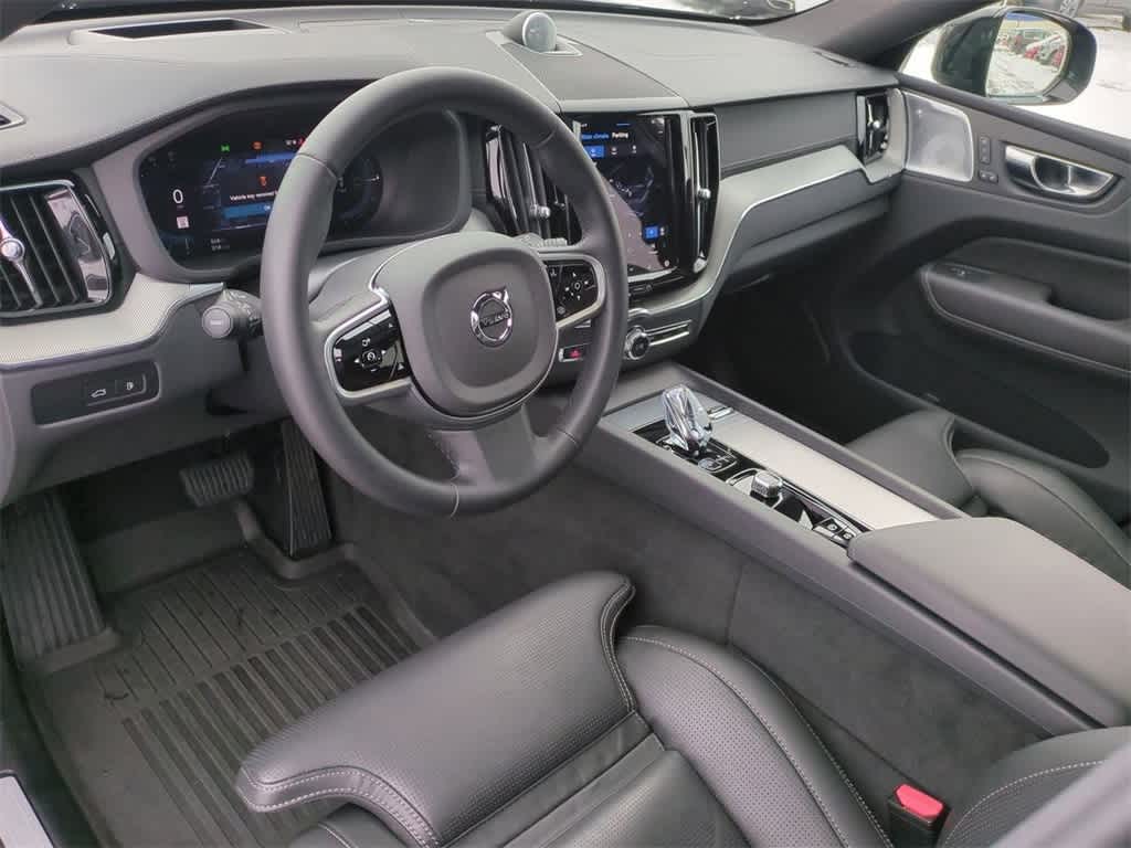 Thumbnail: 2025 Volvo XC60 - 2