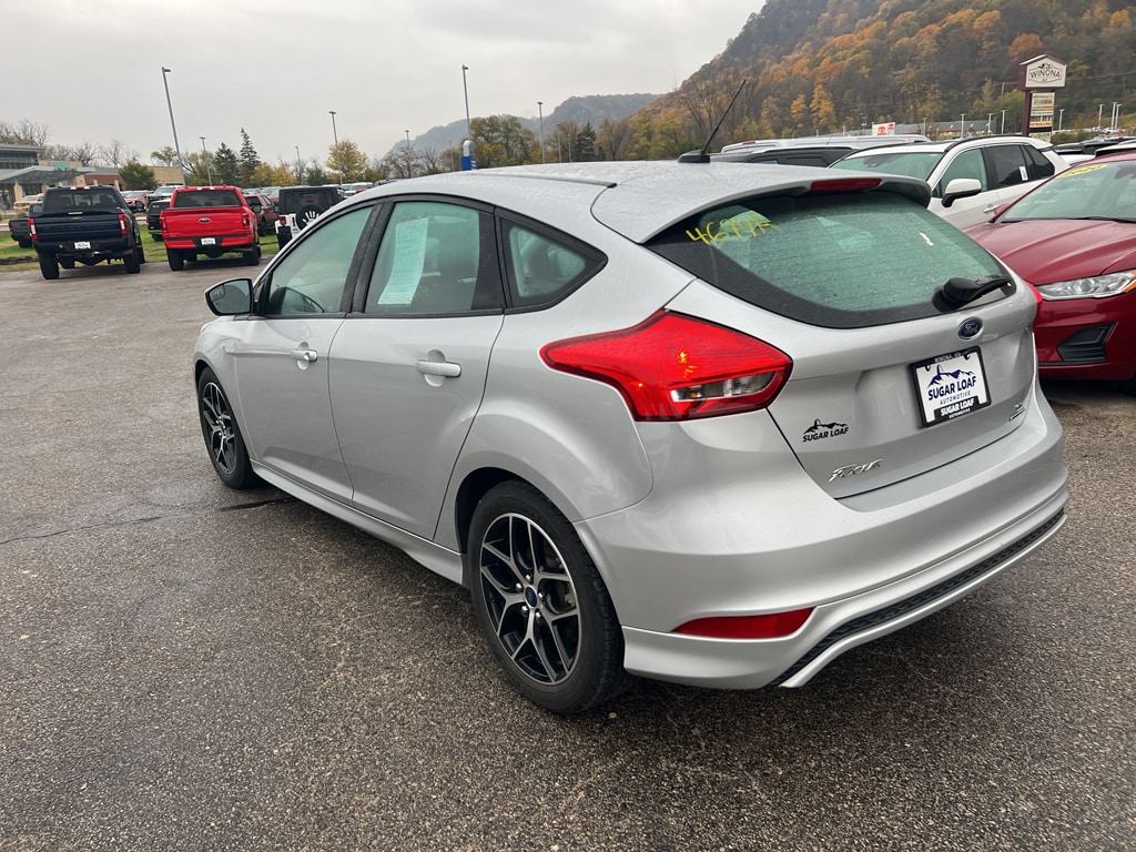 Used 2015 Ford Focus SE Hatchback