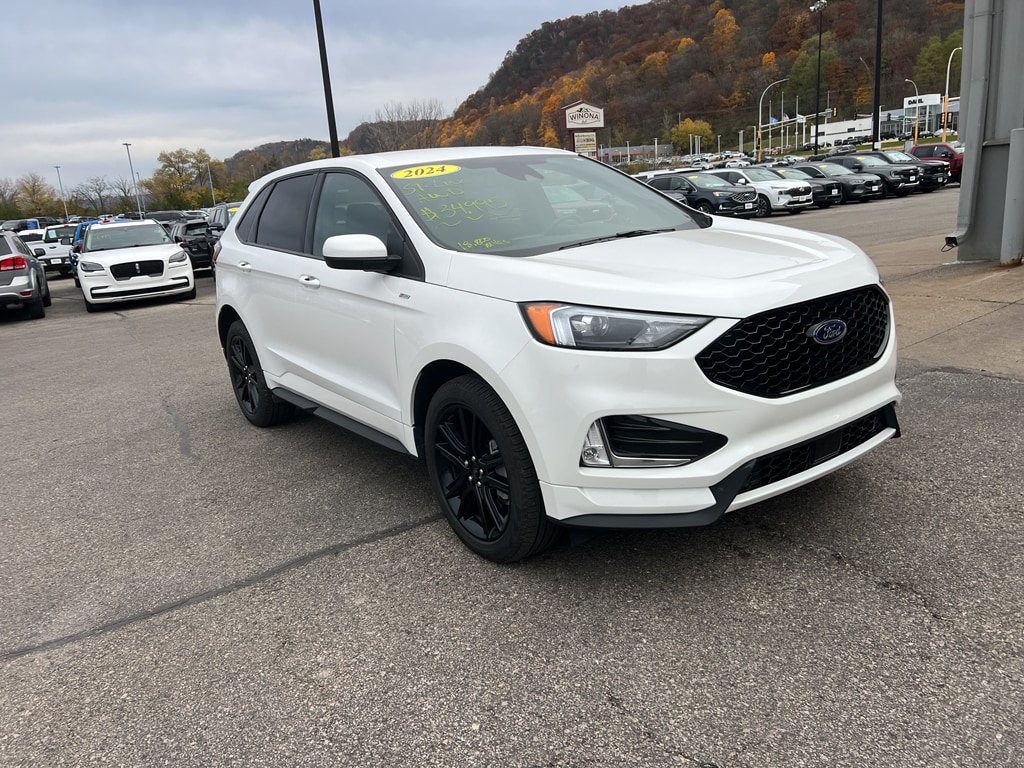 Used 2024 Ford Edge ST-Line with VIN 2FMPK4J96RBA51524 for sale in Winona, Minnesota