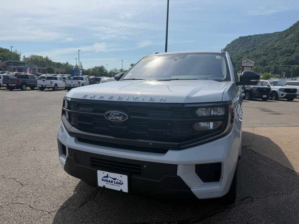 Used 2025 Ford Expedition Active with VIN 1FMJU1J83SEA36737 for sale in Winona, Minnesota