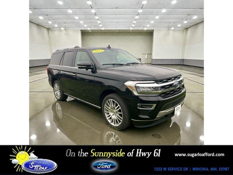 2023 Ford Expedition Limited's photo