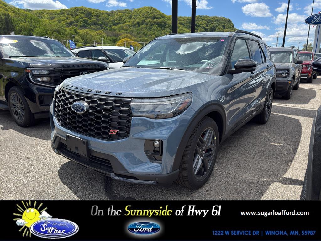 2026 Ford Explorer ST 4WD's photo