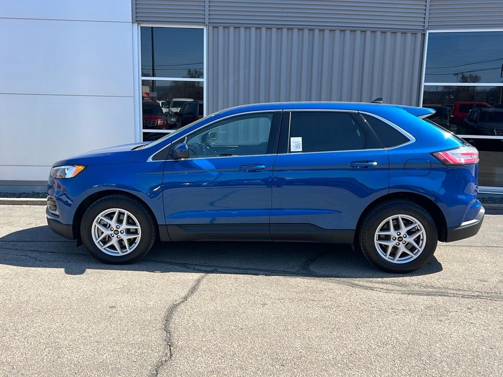Used 2024 Ford Edge SEL with VIN 2FMPK4J90RBA81795 for sale in Winona, Minnesota