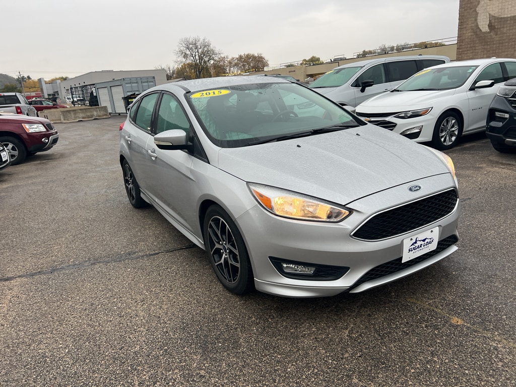 Used 2015 Ford Focus SE Hatchback