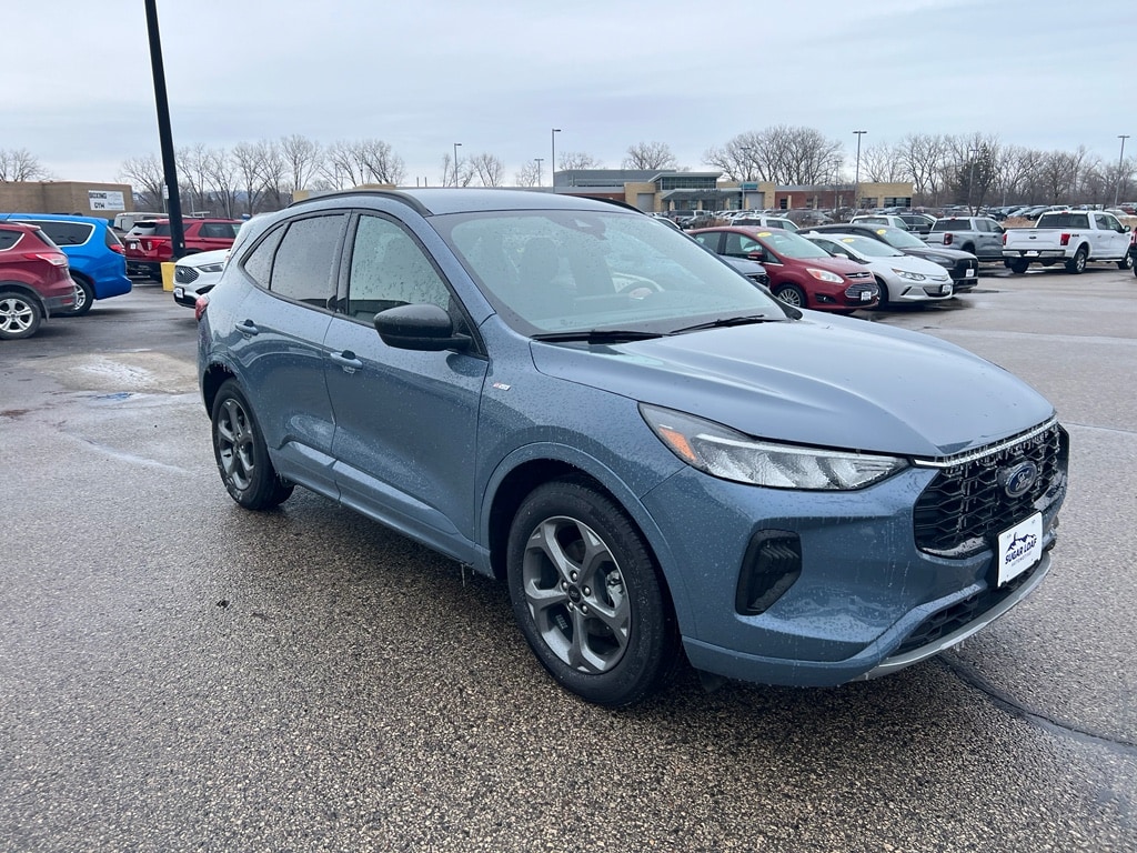 Used 2024 Ford Escape ST-Line with VIN 1FMCU0MN2RUB44500 for sale in Winona, Minnesota