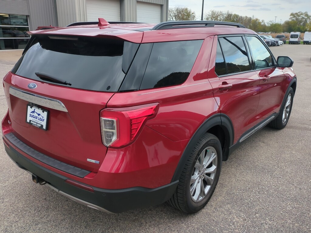 2020 Ford Explorer XLT photo 4