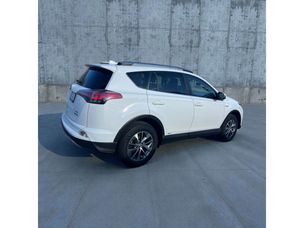 Used 2017 Toyota RAV4 XLE Sport Utility