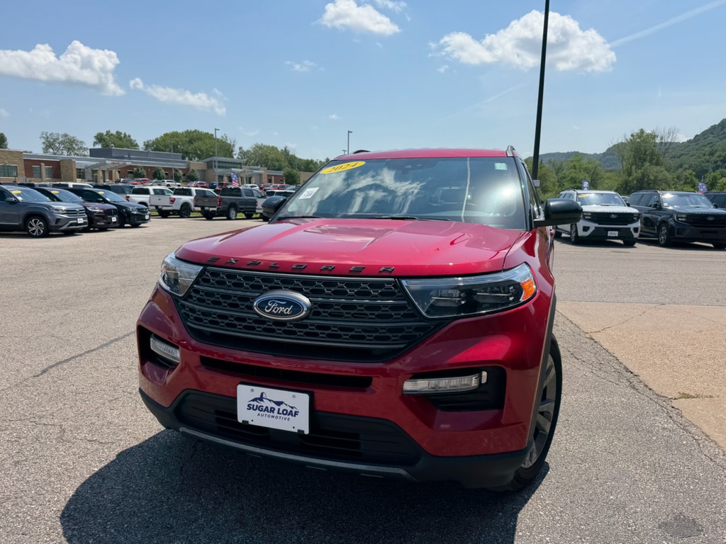 Used 2024 Ford Explorer XLT with VIN 1FMSK8DH1RGA08769 for sale in Winona, Minnesota