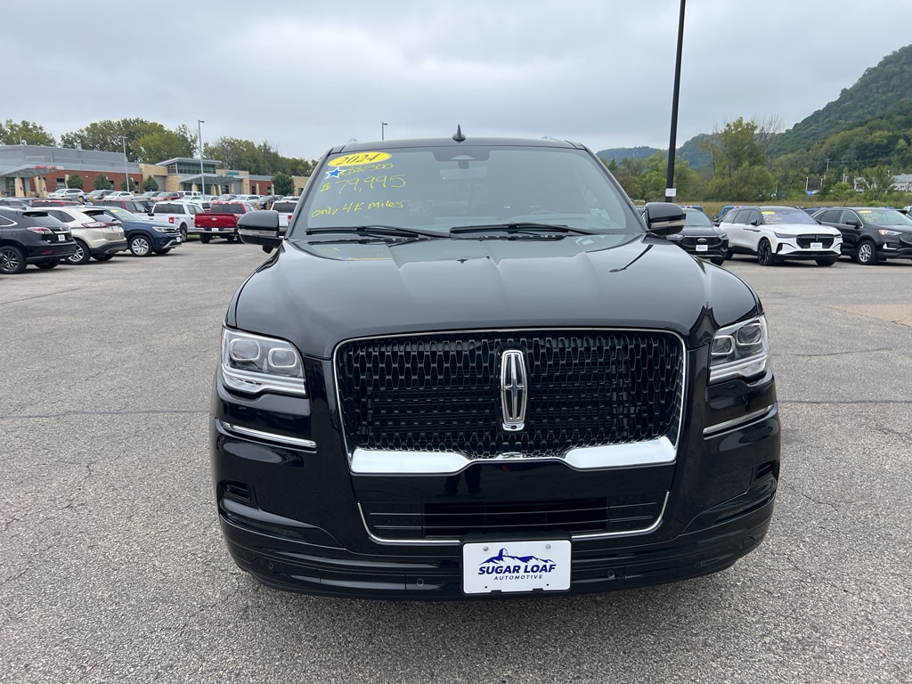 Used 2024 Lincoln Navigator Reserve L with VIN 5LMJJ3LG5REL13744 for sale in Winona, Minnesota