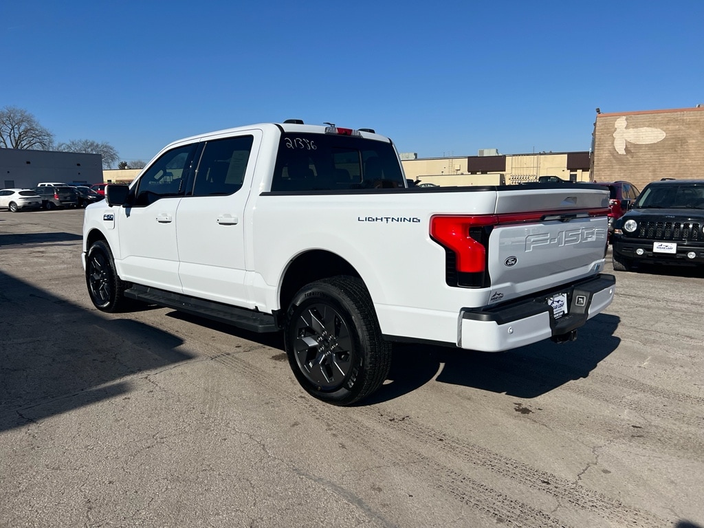 Used 2025 Ford F-150 Lightning Lariat Extended Range AWD Crew Cab