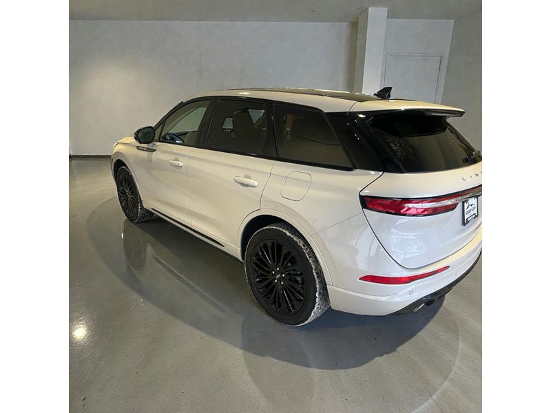 Used 2024 Lincoln Corsair Premiere with VIN 5LMCJ1DA9RUL10584 for sale in Winona, Minnesota