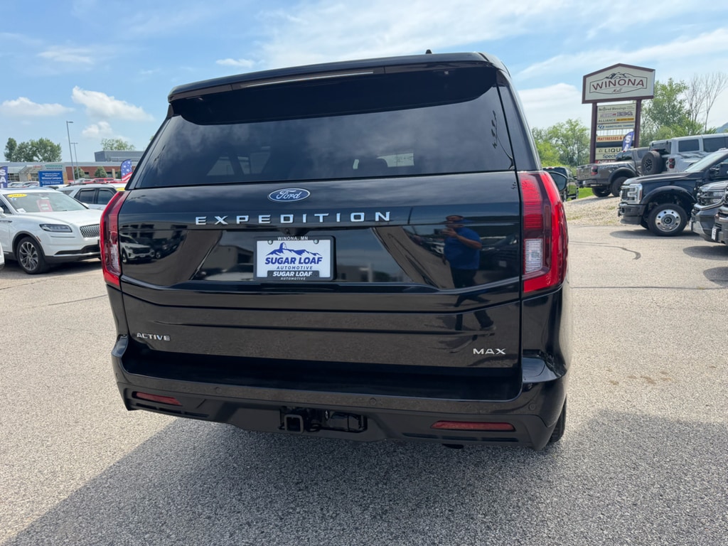 Used 2025 Ford Expedition MAX Active 4X4 Sport Utility