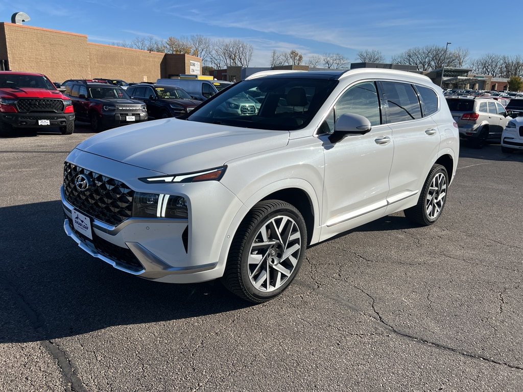 Used 2022 Hyundai Santa Fe Calligraphy with VIN 5NMS5DAL5NH420743 for sale in Winona, Minnesota