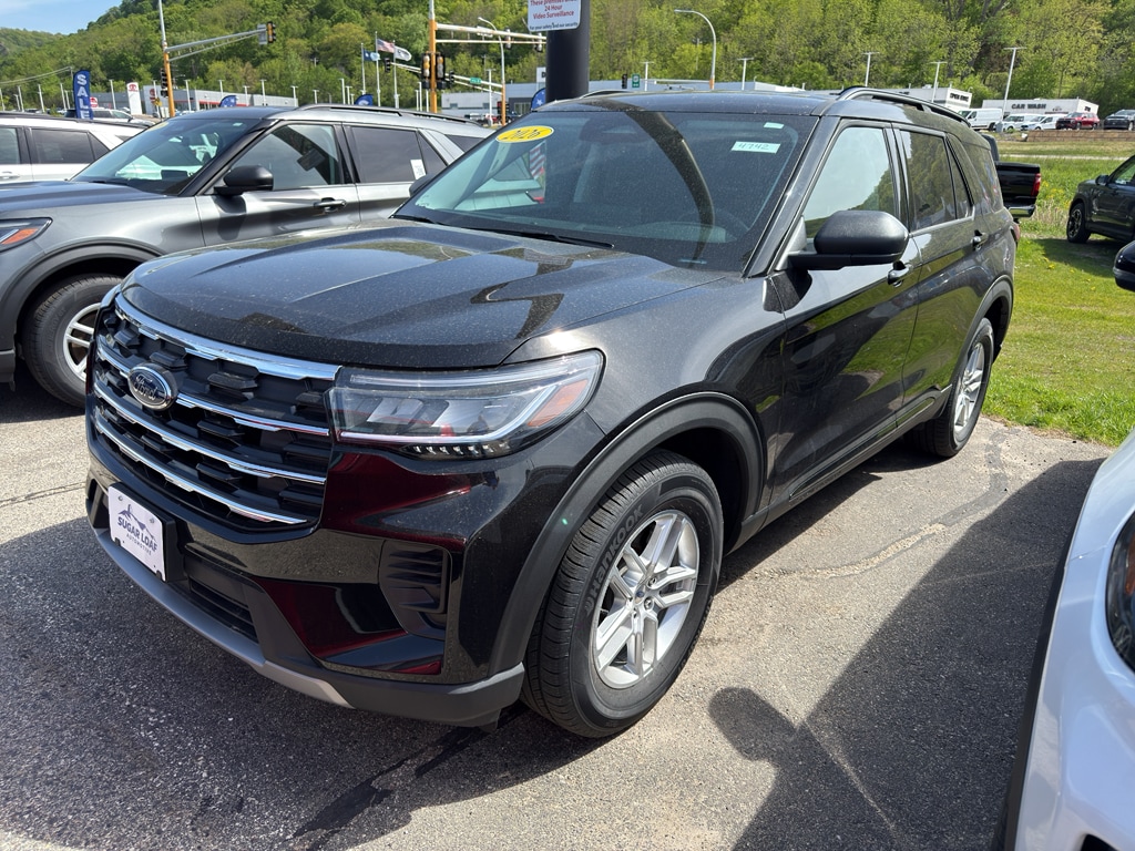 2026 Ford Explorer Active - Photo 13