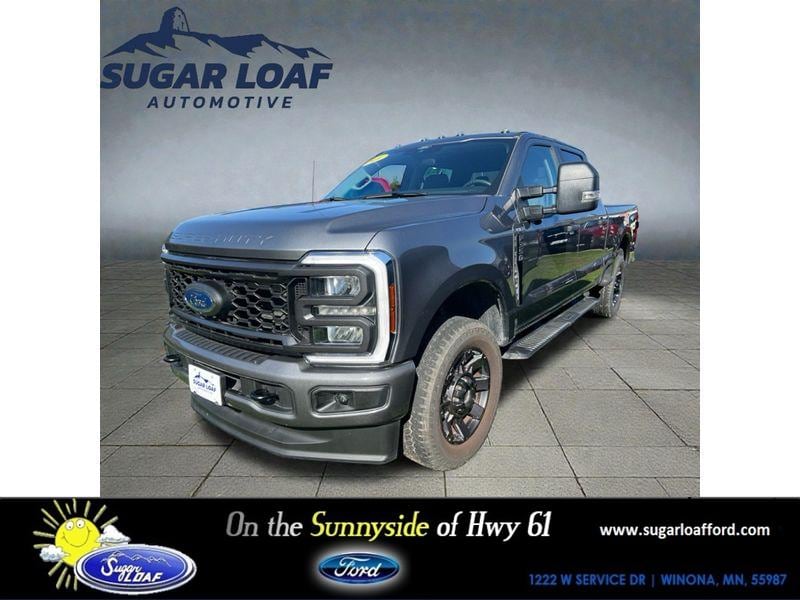 2024 Ford F-350 Super Duty XL's photo
