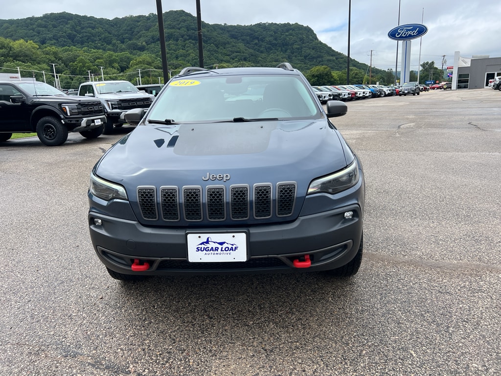 Used 2019 Jeep Cherokee Trailhawk with VIN 1C4PJMBXXKD361518 for sale in Winona, Minnesota