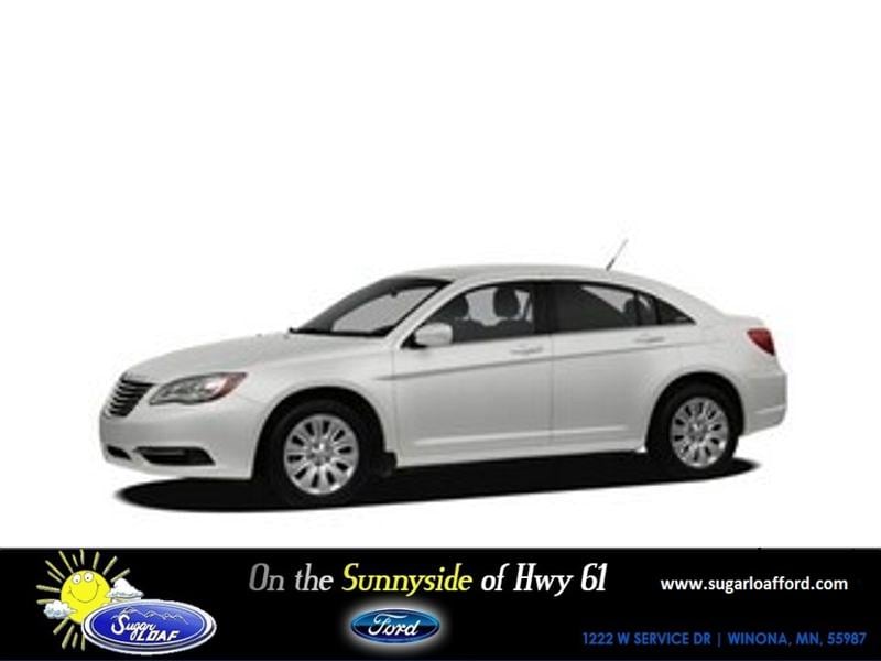 2011 Chrysler 200 Touring's photo