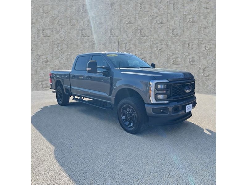 Used 2024 Ford F-350 Super Duty XL with VIN 1FT8W3BN0REF77140 for sale in Winona, Minnesota