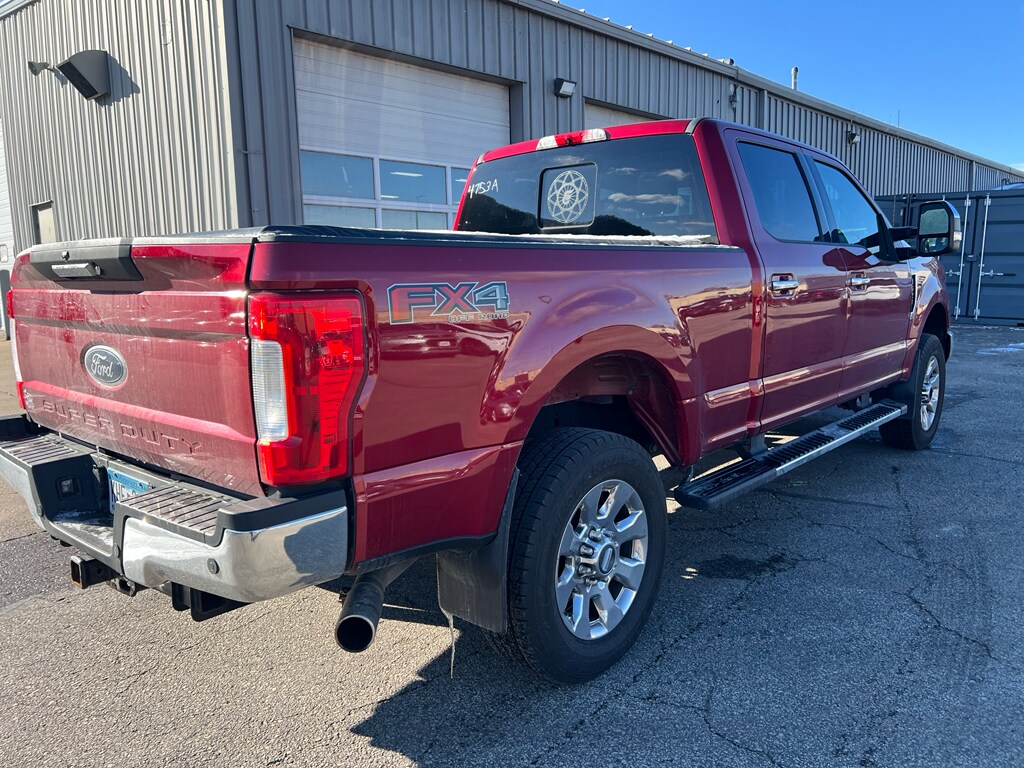 2019 Ford F-250 Lariat photo 3