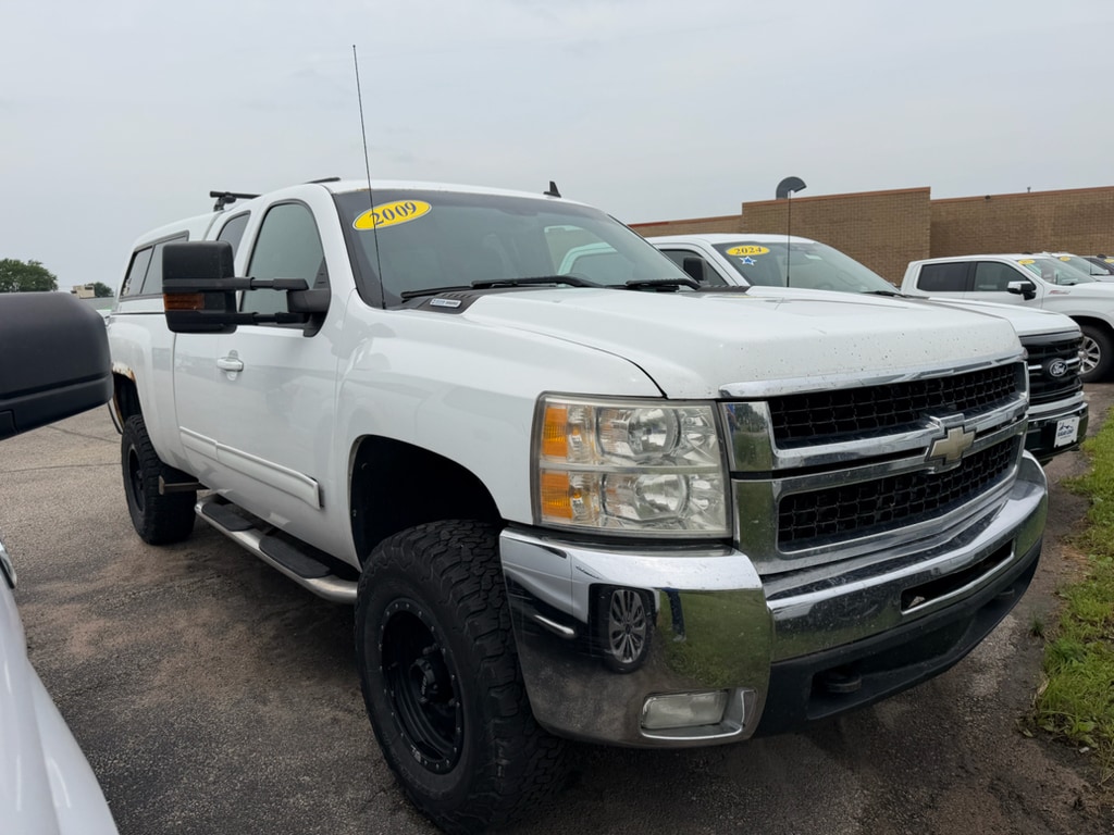 1GCHK69699E110844