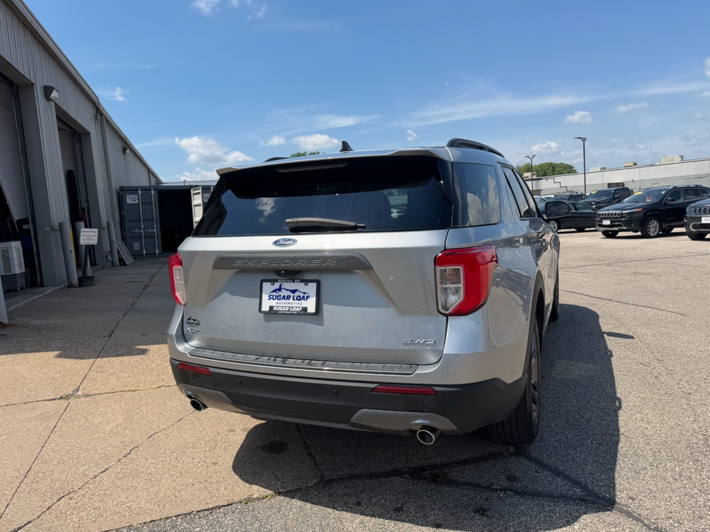 Used 2024 Ford Explorer XLT 4x4 Sport Utility