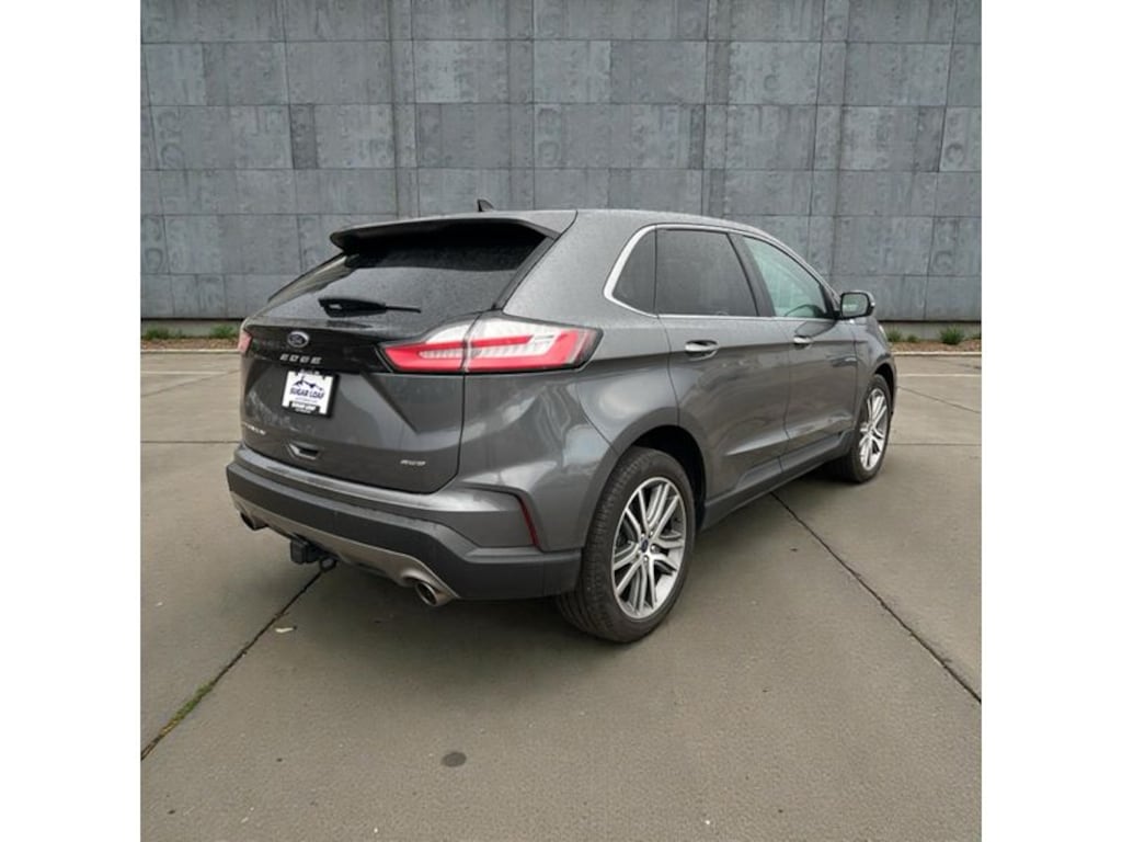 Used 2022 Ford Edge Titanium AWD Sport Utility