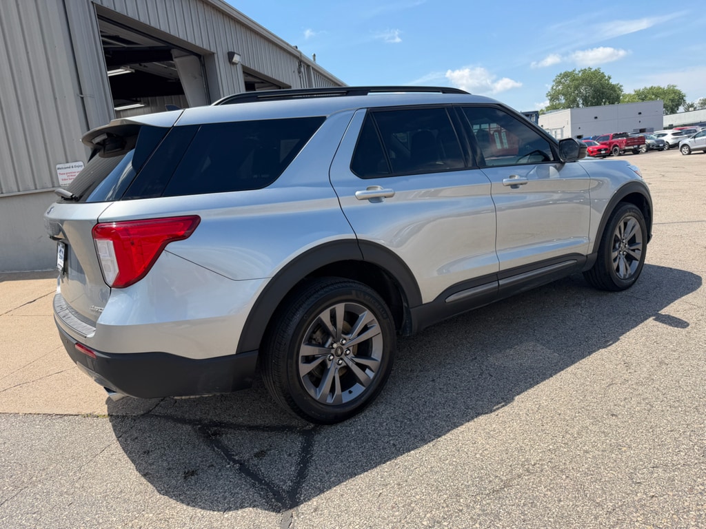 Used 2024 Ford Explorer XLT 4x4 Sport Utility