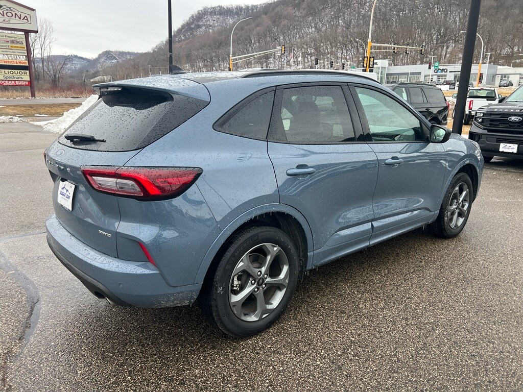 Used 2024 Ford Escape ST-Line AWD Sport Utility